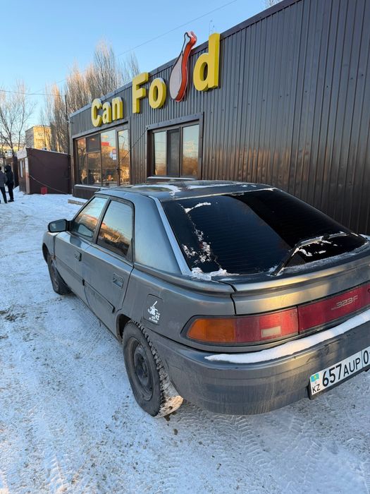 Срочноо продается мазда 323ф