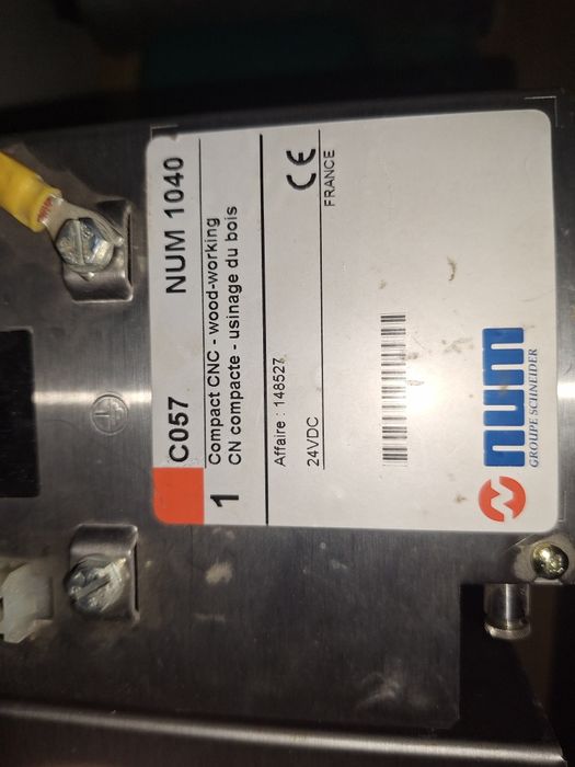 Control numeric NUM pentru CNC