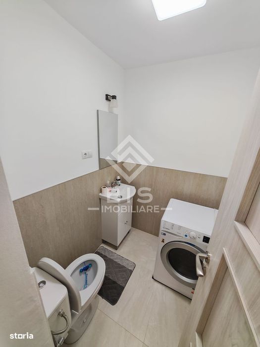 Apartament 3 Camere C.R. Vivu/Parcare/Anaf