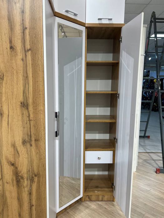 Шкаф угловой от сомфорт мебел