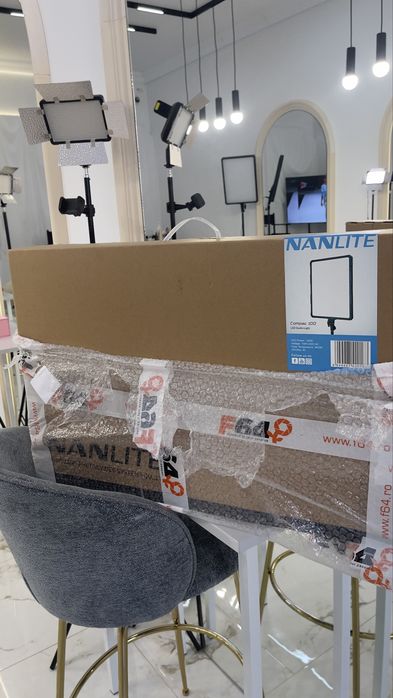 Nanlite compac 100 foarte putin folosit