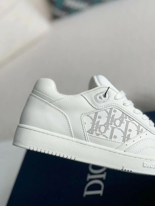 CD B27 Low-Top Sneaker "White Dior Oblique Galaxy"