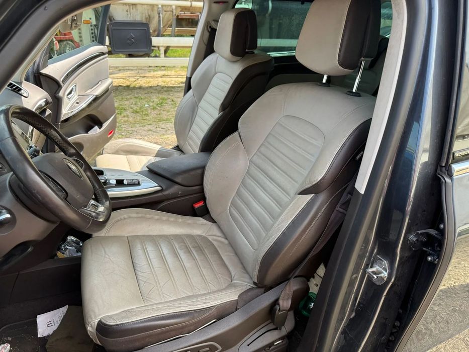 Dezmembrez Renault Espace 5 (7 locuri) 1.8TCE M5PN403 Automat 2015-2020