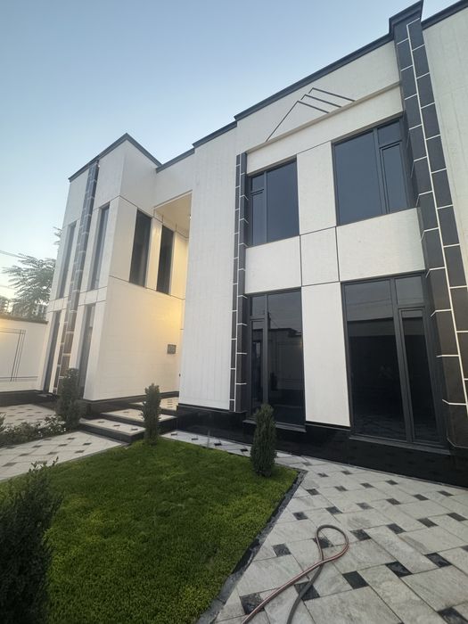 Продаётся Hl-Tech Дом.