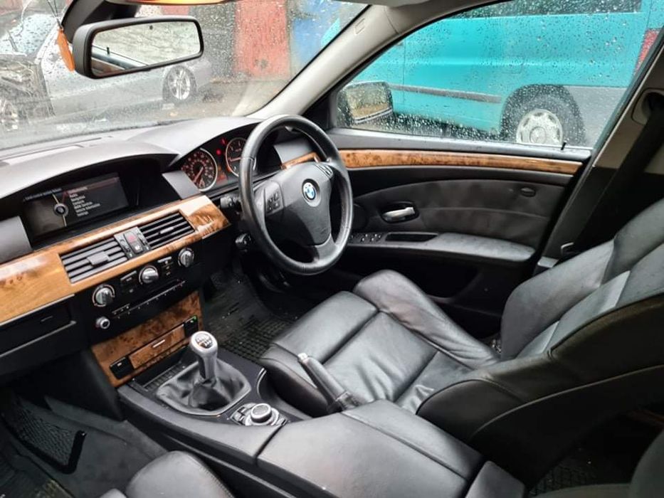 BMW E61 520d N47 177кс Cic навигация Dynamic Facelift ръчка НА ЧАСТИ!