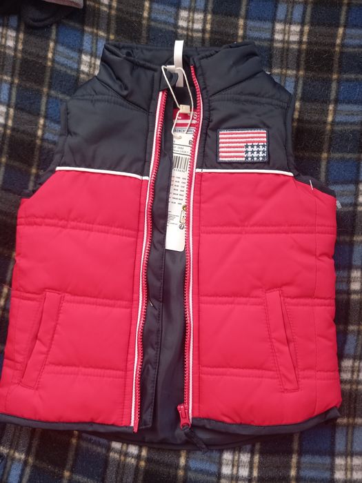 Продам детскую жилетку