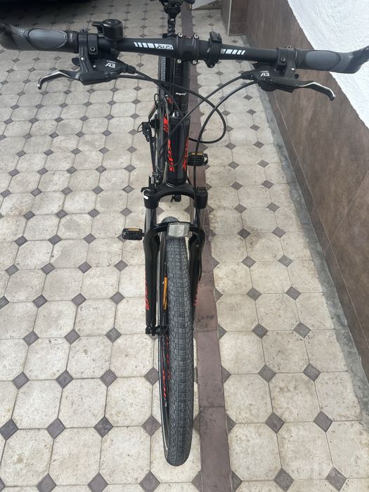 Velik xds 29 xolati alo yengidek rullari kutarilgan,balonlari yengi