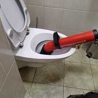 Чистка труб канализации Прочистка труб унитаза Видео-диагностика