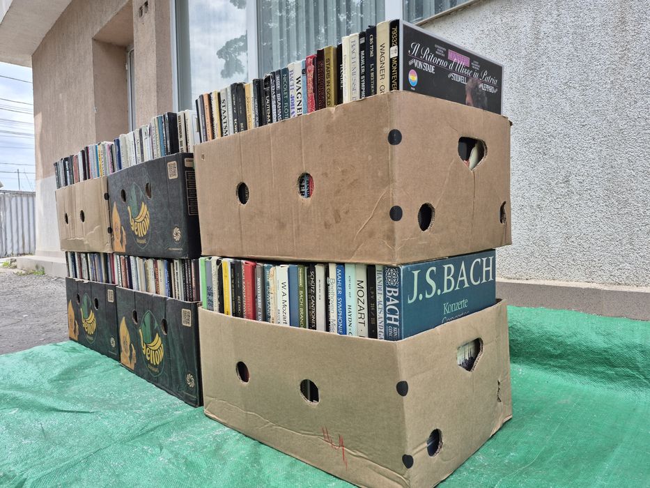 Vând lot 500Lp muzică clasică colectie mixta 3 lei un disc vinil
