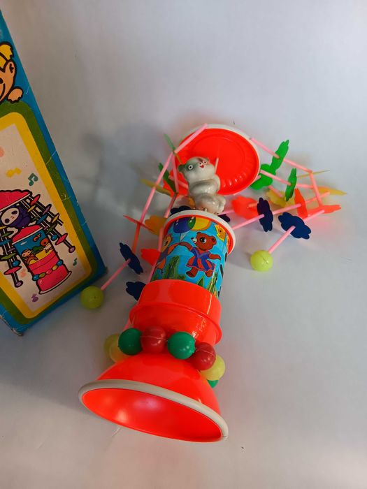 Gyral Umbrela Clockwork PS316, Jucarie veche de colectie Chinezeasca