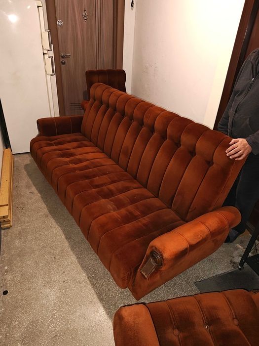 Разтегателен диван и 2 фотьойла