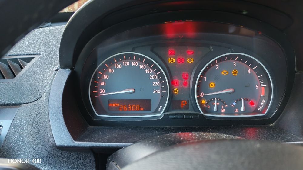 BMW X3 cu remorca 2 axe vând sau schimb cu duba