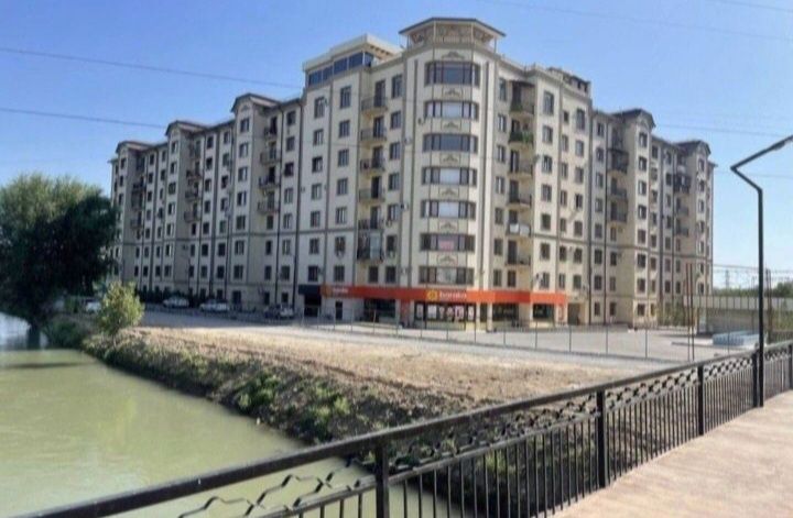 Аренда Тансикбаев Новостройка 2.хонали 80-кв.м Факат Оилага берилади