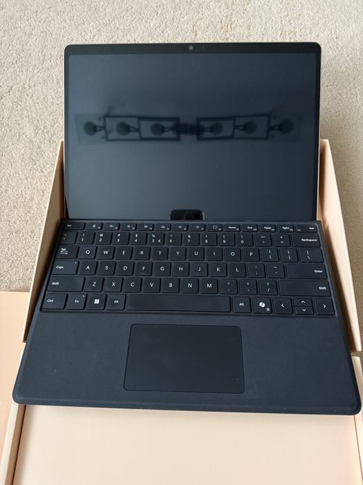 Microsoft Surface Pro X elite 16/512 Gb dune ca Noua