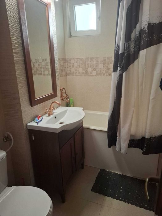 Apartament cu doua camere in GHEORGHENI Aleea Bizusa nr.10, cu doua LOCURI DE PARCARE