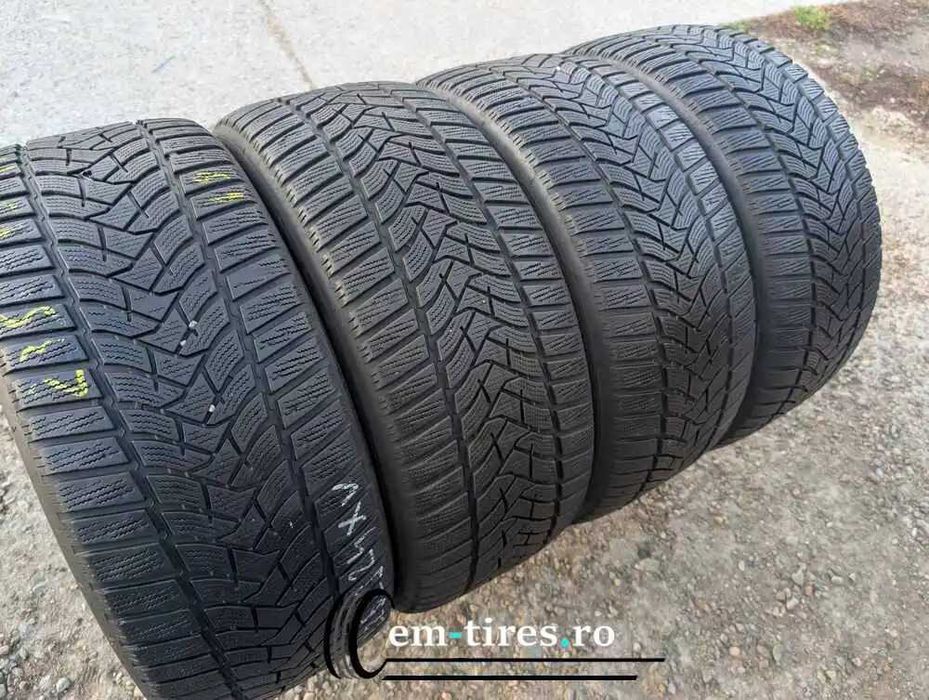SET 4 Anvelope Iarna 235/45 R18 DUNLOP Winter Sport 5