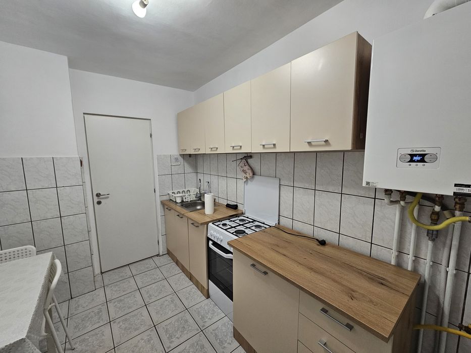 Închiriez apartament 2 camere zona Medicinei-Take Ionescu