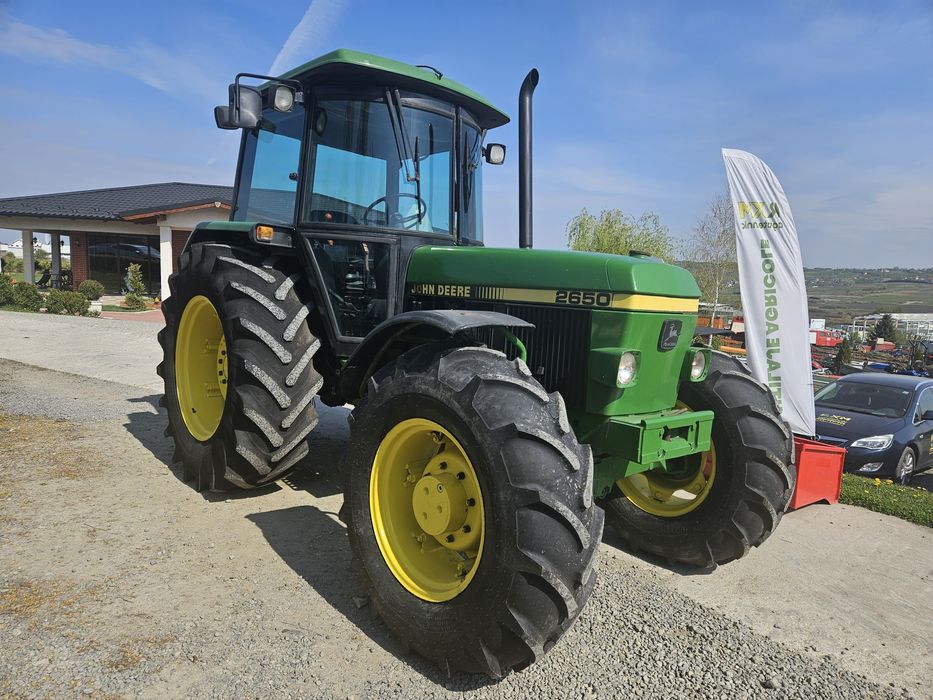 Tractor John Deere 2650