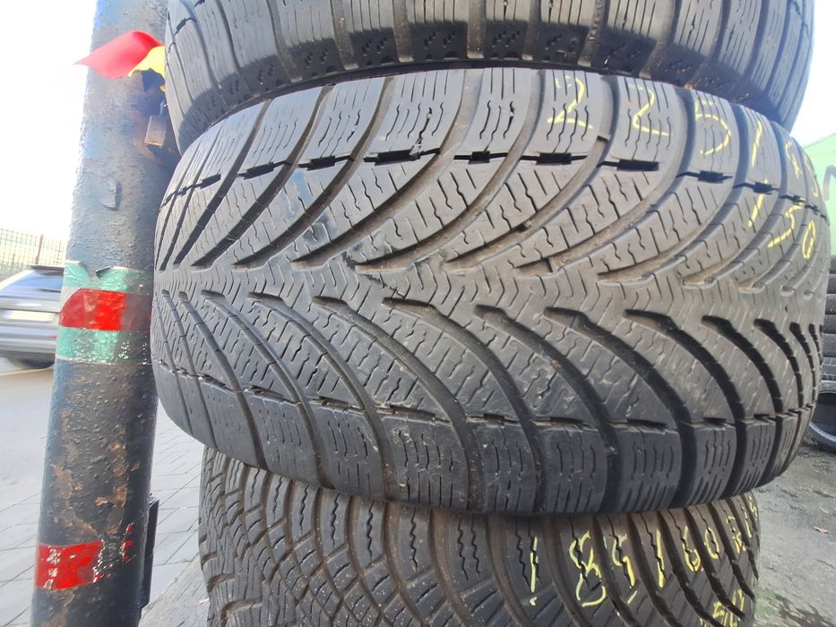 2 anvelope iarna 225/45r18  Bf Goodrich Montaj Gratuit