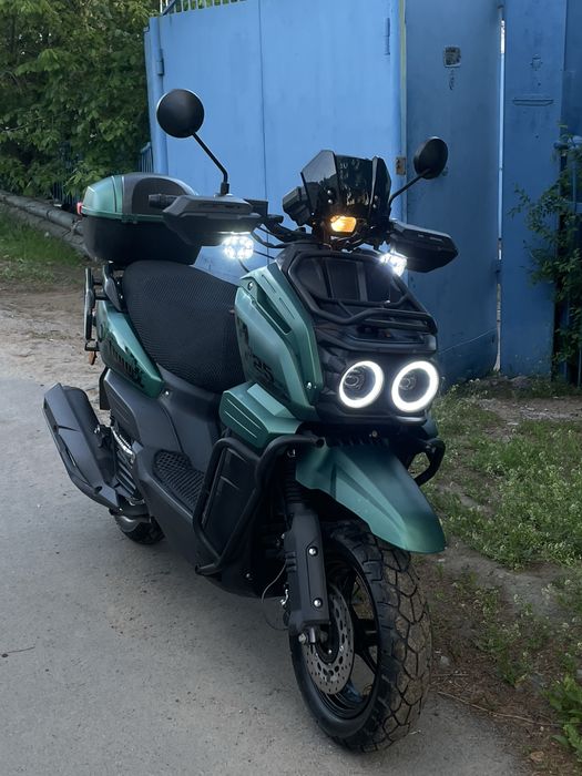 Скутер Toyo Tank