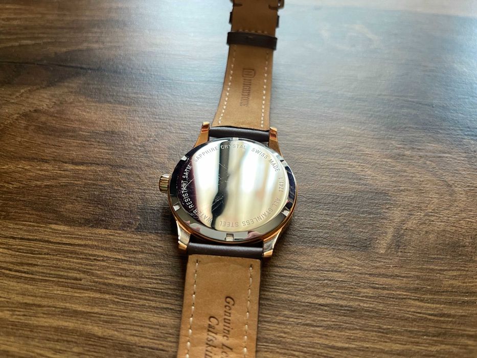 Оригинален швейцарски часовник Grovana / Позлата / 43 мм