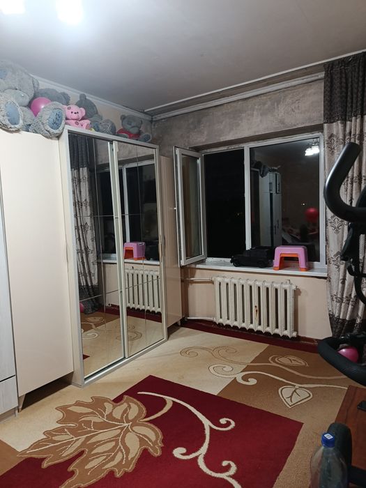 Продаётся квартира 2/4/4 Спутник-4