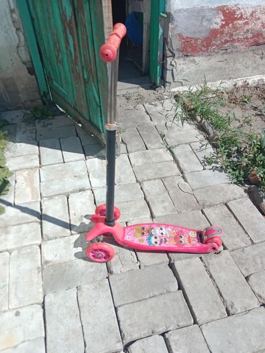 Самокат для девочки