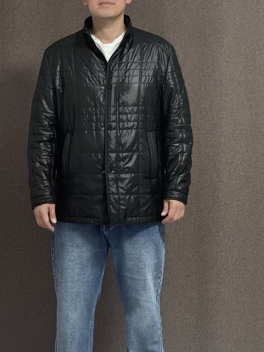 Продам верхнюю одежду