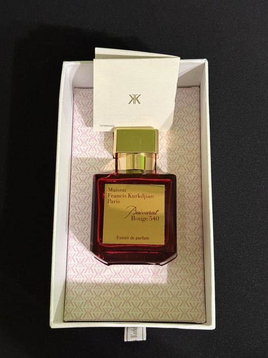 Парфюм Baccarat Rouge 540 Extrait de parfum