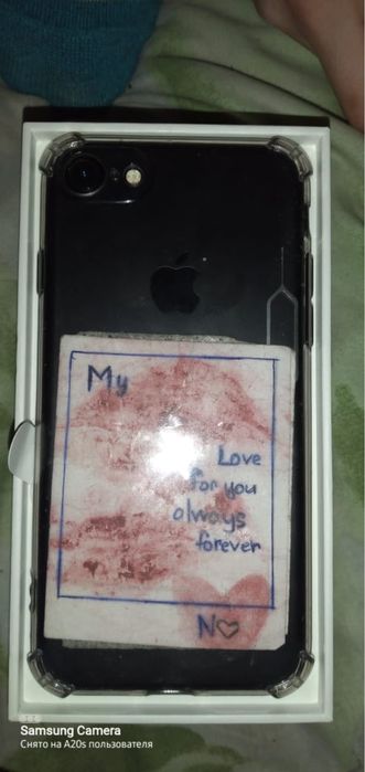 Продам телефон марки в идеале Iphone 7