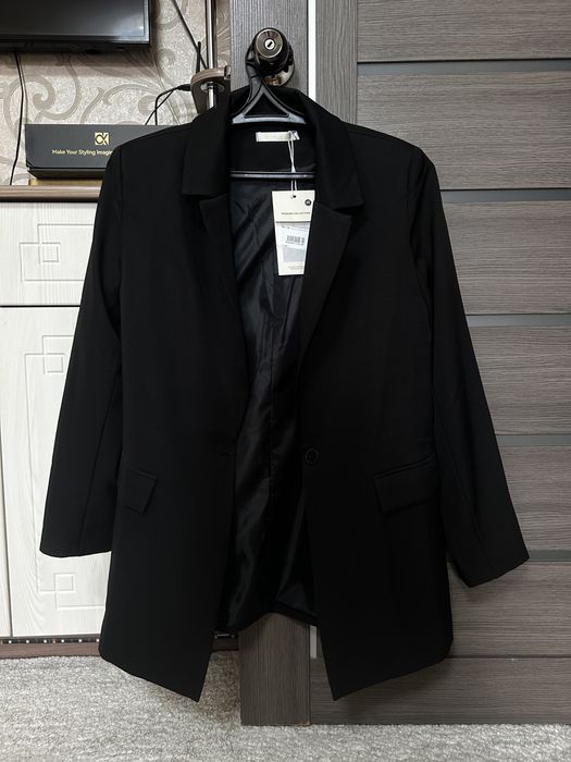 пиджак НОВЫЙ женский классика