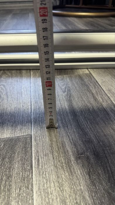 Продам поперечины на крышу