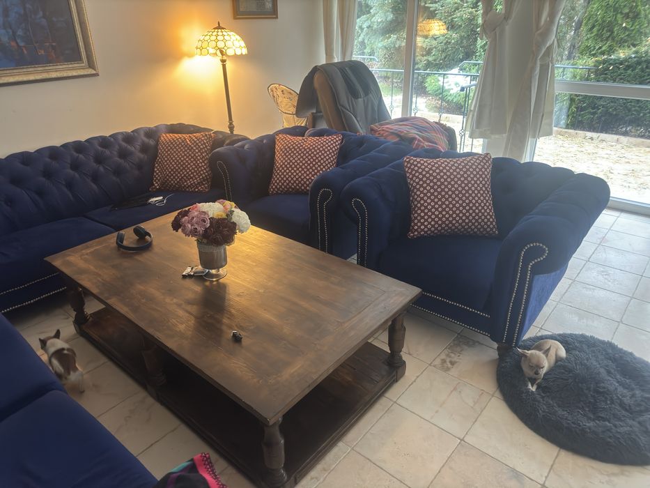 Два дивана с два фотьойла