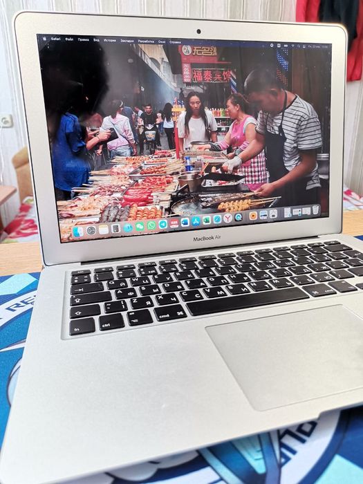 Ноутбук Apple MacBook Air 13 Mid 2017