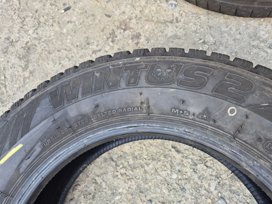 2 Anvelope M+S - 205/65/16C - LASSA - CA UNELE NOI - DOT 2024