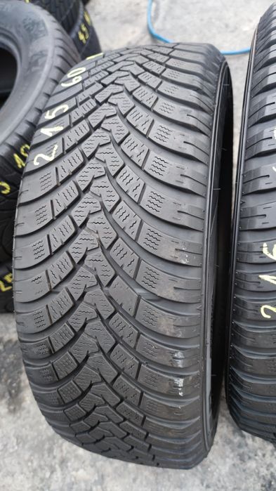 Anvelope iarna 215 60 16