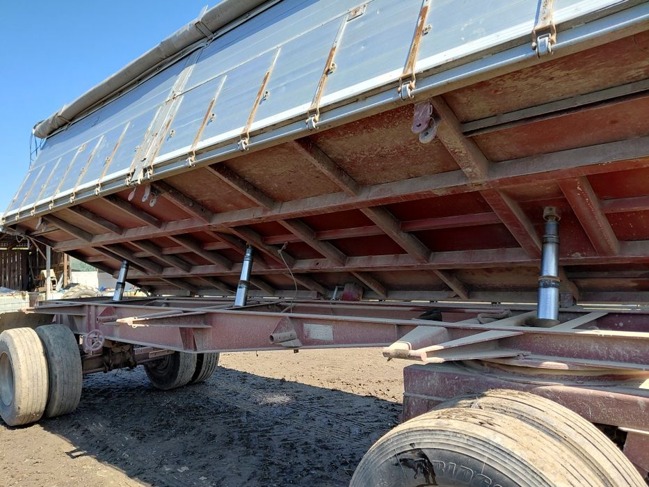 Vand remorcă aluminiu 24t