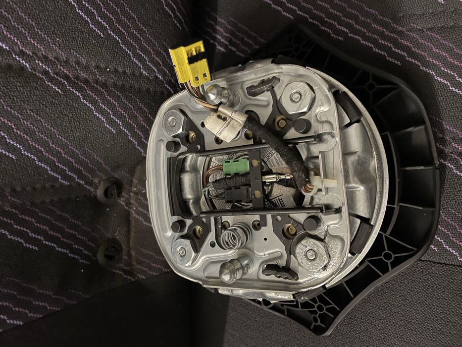 Еърбег БМВ e86/е87