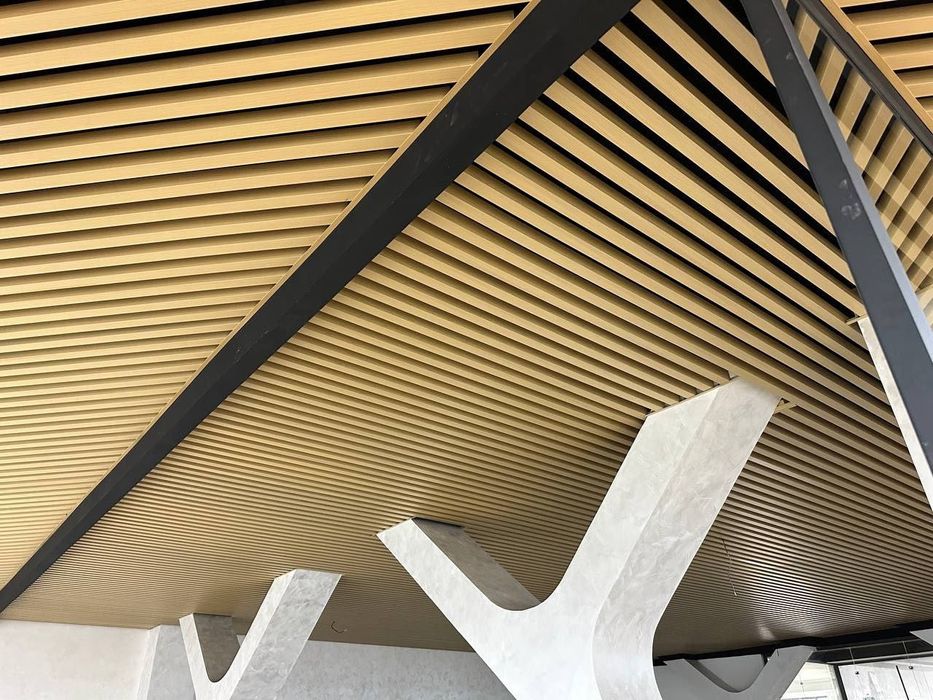 Реейчный потолок рейка потолок Армстронг потолок грилято потолок(7)