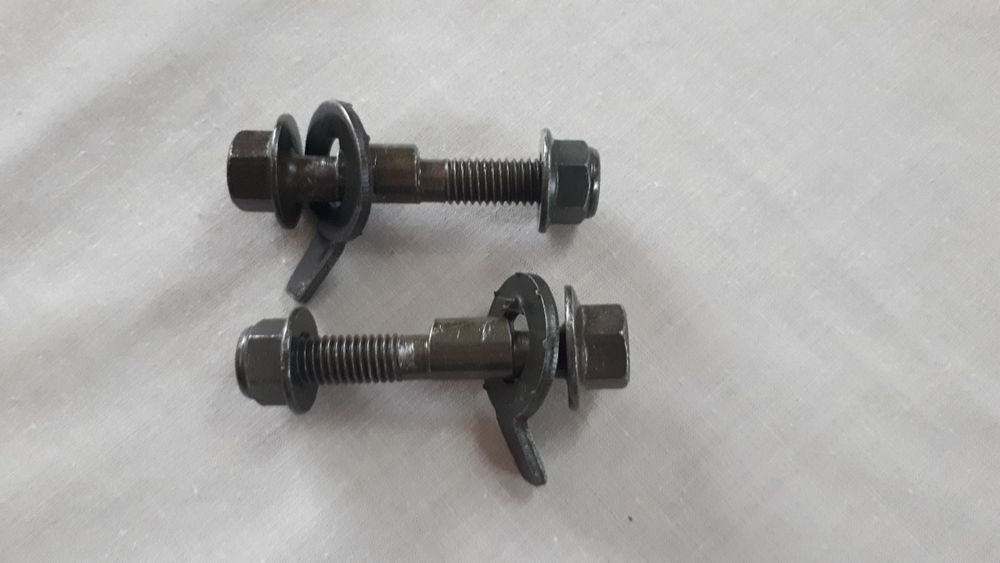 Șuruburi de reglaj camber pentru direcție