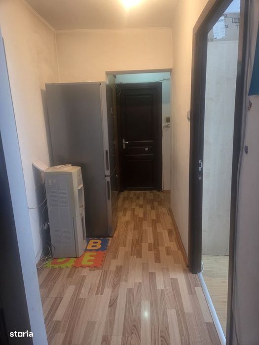 Apartament 3 camere, etaj 1/10, str. Toporasi, Sector 5, balcon, lift