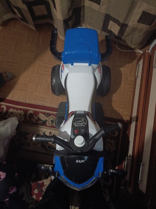 игрушка машинка - мотоцикл