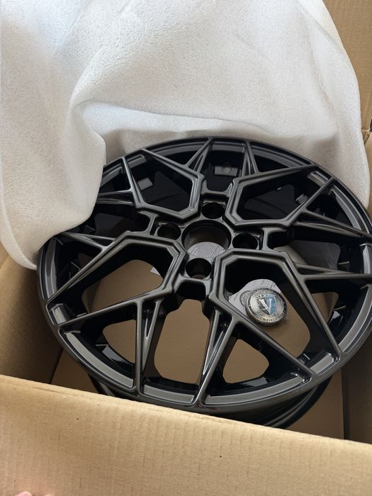 Диски R15, новые!