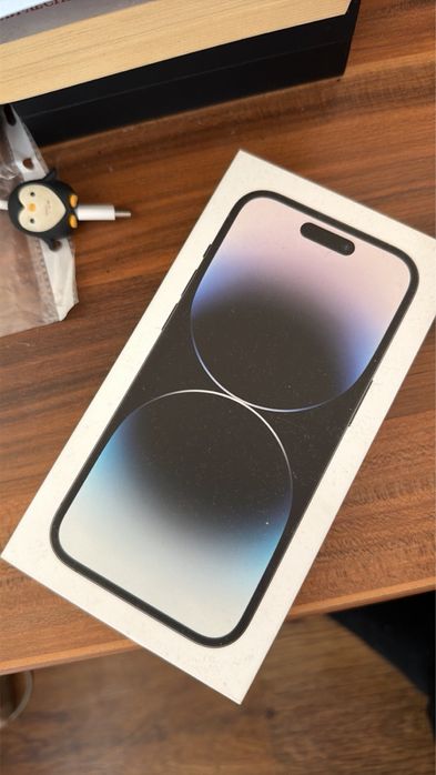 Продавам Iphone 14 pro