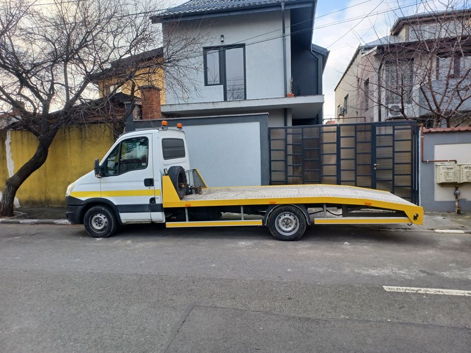 Vând iveco platforma auto