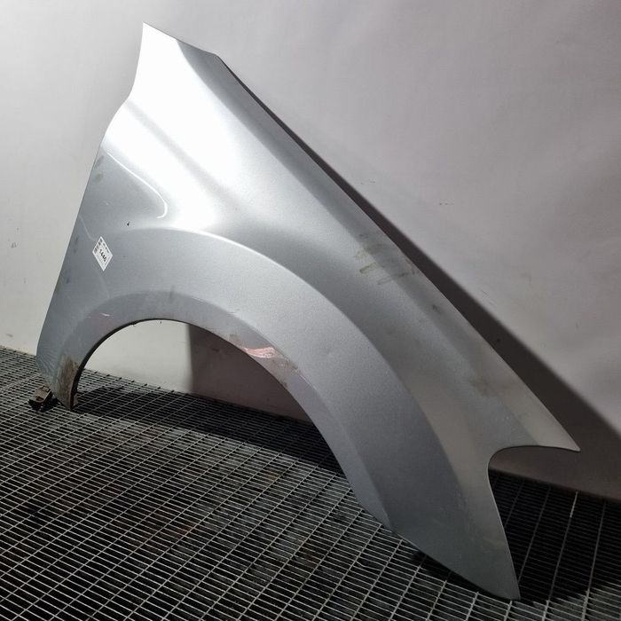 Aripa Dreapta Fata Mercedes ML W164 2005 - 2008 4 Usi Reflex Silver 164 (1446)