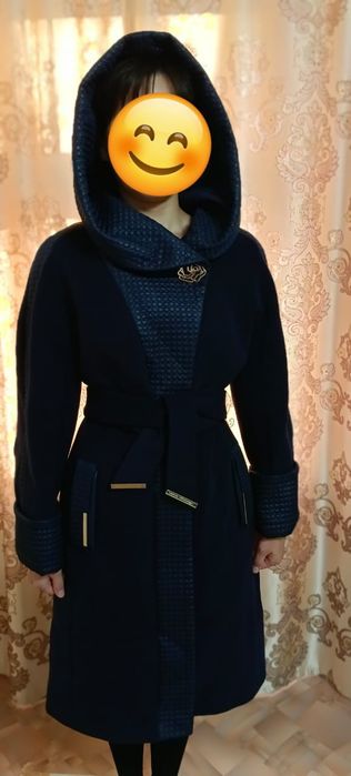 Продам пальто драповое