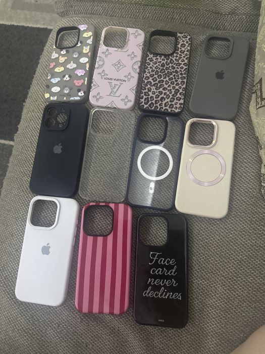 Продам 11 чехлов на iphone 15 pro