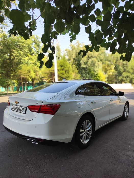 Chevrolet Malibu 2