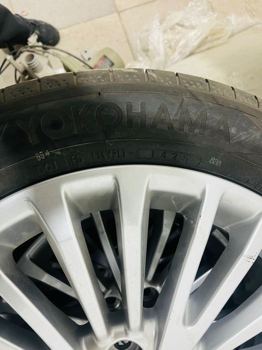 Продам резину с дисками